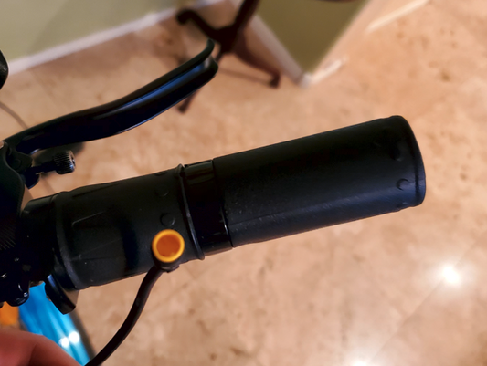 KETELES K800 electric bicycle throttle